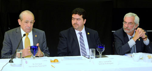 Dr. Enrique Fernández Fassnacht, Mtro. Leonardo Beltrán Rodríguez, Dr. Enrique Graue Wiechers